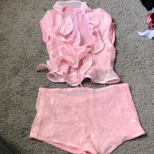 Gorgeous and classy two piece sequin set